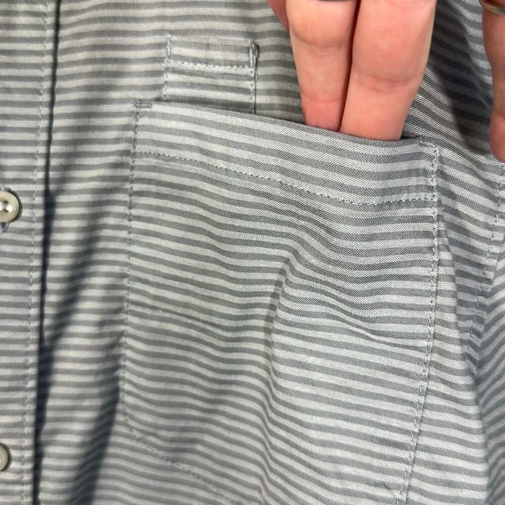 The North Face Mens‎ Gray Striped Long Sleeve Shirt size M Medium
